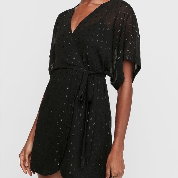 Express Metallic Clip Dot Kimono Sleeve Wrap Dress X Small - Picture 2 of 8